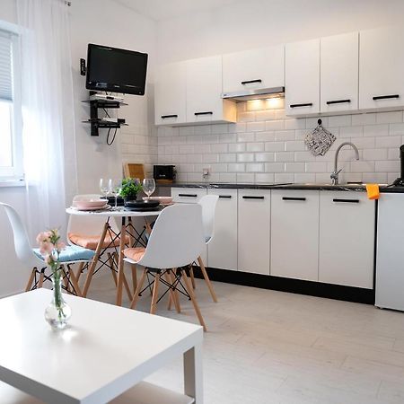 Emma Apartamenty Gostyn  Εξωτερικό φωτογραφία